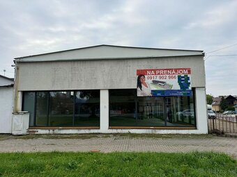 NA PRENÁJOM OBCHODNÉ PRIESTORY V CENTRE PRIEVIDZE - 11