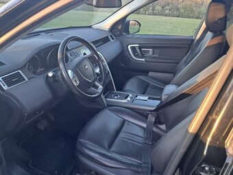 Land Rover Discovery Sport - 11