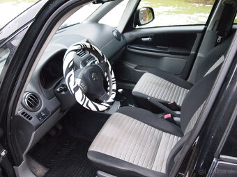 Suzuki  SX4  1,6i  4X4 - 11