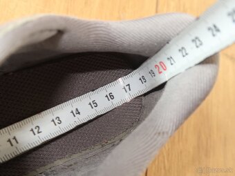 Tenisky NIKE č. 27,5 (vnút. dĺžka 17,7 cm) - 11