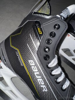 ✅KORCULE BAUER SUPREME M40 SR - 9 FIT 2 - 11