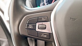 BMW X3 30i 185kW x Drive AT, 1. majiteľ, kúpené v SR - 11