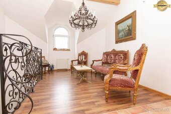 JEDINEČNÝ 7 IZ. RD S MOŽNOSŤOU DVOJGENERAČNÉHO BÝVANIA - 11