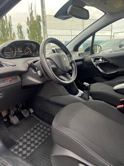Peugeot 208 1.2 PureTech Active E6.2 - 11