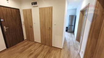 Prenájom novozrekonštruovaného 3 izbového bytu - 11