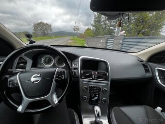 Volvo XC60 - 11