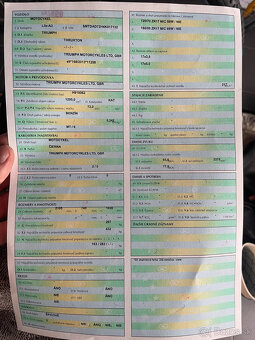 Triumph Thruxton 1200 R - 11
