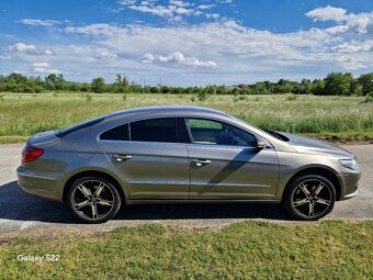 Volkswagen Passat CC - 11