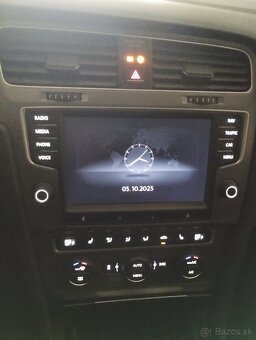 VW GOLF VII 2.0 TDI LOUNGE , TEMPOMAT - 11