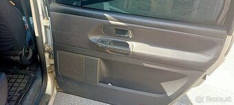 Ford Galaxy 1.9 TDI 96kW, 7-miestne, manuál - 11