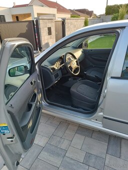 Škoda Fabia 1.4 - 11