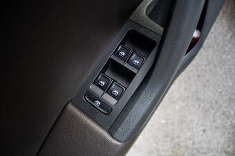 Škoda Octavia 2.0 TDI L K DSG -Možnosť financovania a záruky - 11