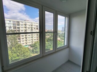 Na prenájom 2,5-izbový byt – Komárnická ul., Bratislava II – - 11