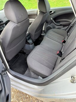 Seat Ibiza 1.4i 16v - 11