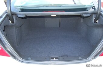 Mercedes-Benz CLK - 11