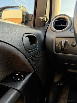 Ford Fiesta 2007 1.4 - 11