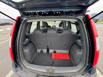 Mitsubishi Colt 1.1 - 11