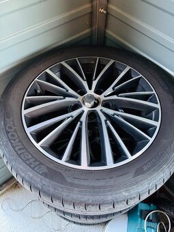 VW Touran 2.0TDI 110kW - 11