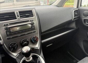Toyota Verso 1,3 VVT-i 73kW KLIMA benzín manuál 73 kw - 11
