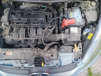 Ford Fiesta 1.25 benzín - 11