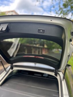Predám Audi A6 Avant 2.0 TDI Sline multitronic - 11