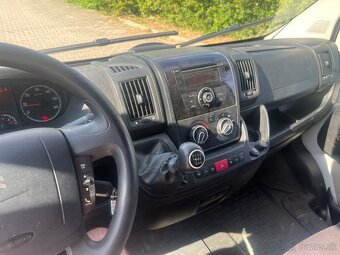 Prodám Citroen Jumper 2.2HDI r.v.2014 MAXI - 11