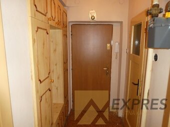 RK EXPRES - REZERVOVANÝ 2 izbový byt v Handlovej. - 11