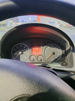 Predám Volkswagen Jetta 1.6 MPI  2007 - 11