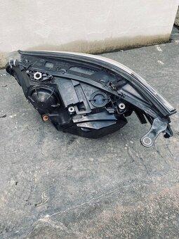 Dynamic xenon bmw E60/E61 natáčacie predfacelift - 11