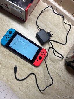 Nintendo SWITCH - 11