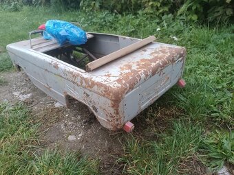 Slapacie autičko - 11