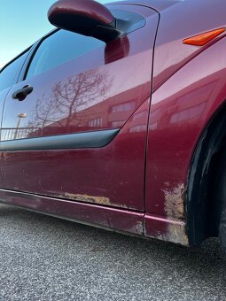 Ford Focus 1.8tdci 74kw - 11