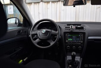 Škoda Octavia 1.6 TDI SERVIS KNIHA, NEBURANÉ, NOVÁ STK / EK - 11