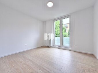 Štýlový 3 izbový byt po kompletnej rekonštrukcii v srdci Nit - 11