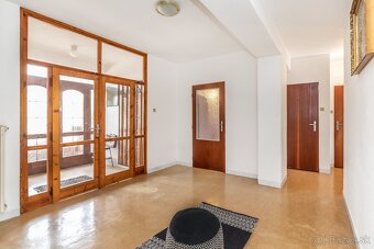 Na predaj - 6i RD Bratislava - Jarovce, 781 m² pozemok, poho - 11