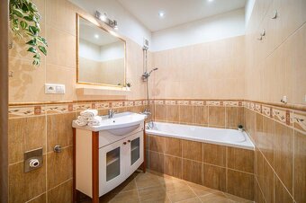 TOREA - 3i BYT NA PREDAJ, 71m2, SVÄTOPLUKOVA UL., PEZINOK SE - 11