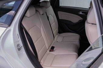 Mercedes-Benz B trieda 180 CDI BlueEFFICIENCY - 11