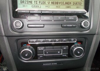 Volkswagen Golf 1,6TDI 77KW nafta manuál 77 kw - 11