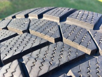 235/50 r19 zimné pneumatiky - 11