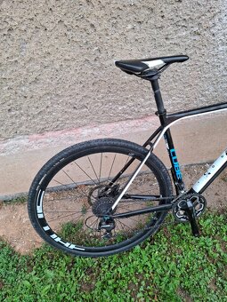 Predám Cube Cross Race 28er/Lko-53cm/2x11, SHIMANO 105 - 11