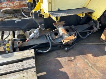 Predám náhradné diely na VZV Desta ND9 031 030 - 11