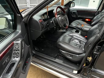 Jeep Grand Cherokee - 11