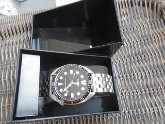 LORUS by SEIKO 10ATM - 11