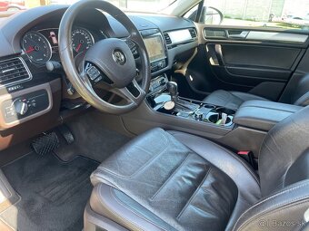 Predám Volkswagen touareg 3.0 180kw - 11