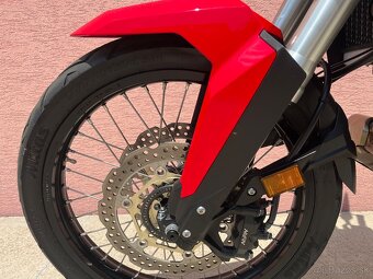 Honda Africa Twin  1100 - 11