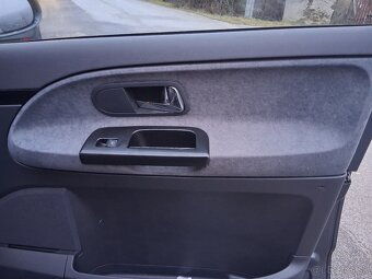 Volkswagen sharan 1.9tdi 7miestne - 11