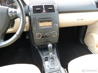 Mercedes-Benz A trieda 160 Elegance Autotronic - 11
