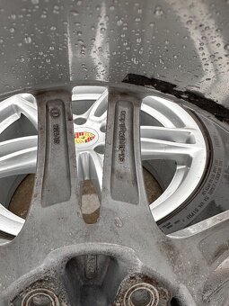 PORSCHE KOLESA 255/45R19 ,285/40R19 - 11