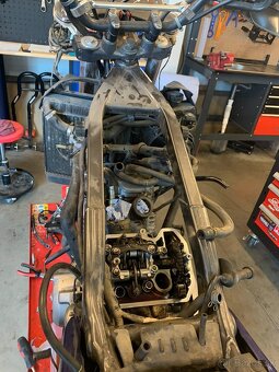 Predam honda transalp 650 - 11