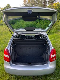 Škoda Fabia 2 Hatchback 1.4 MPi - 11